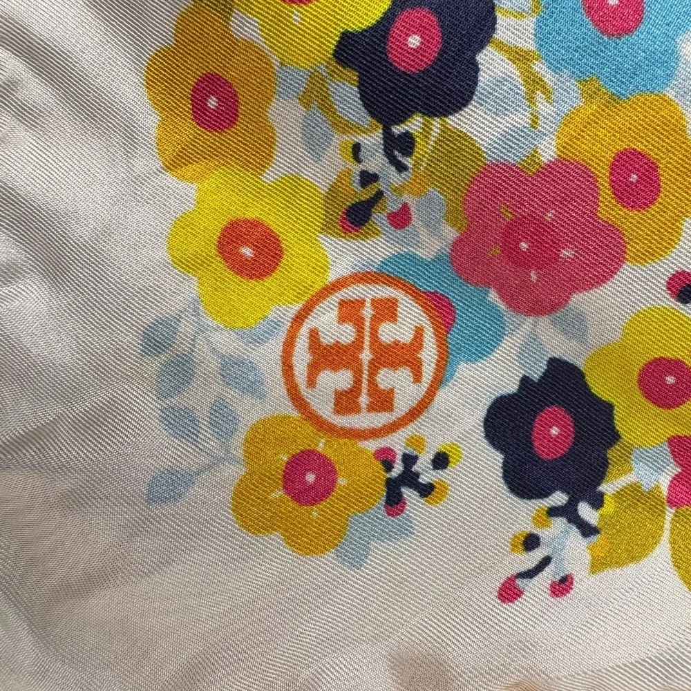 Tory Burch tory burch